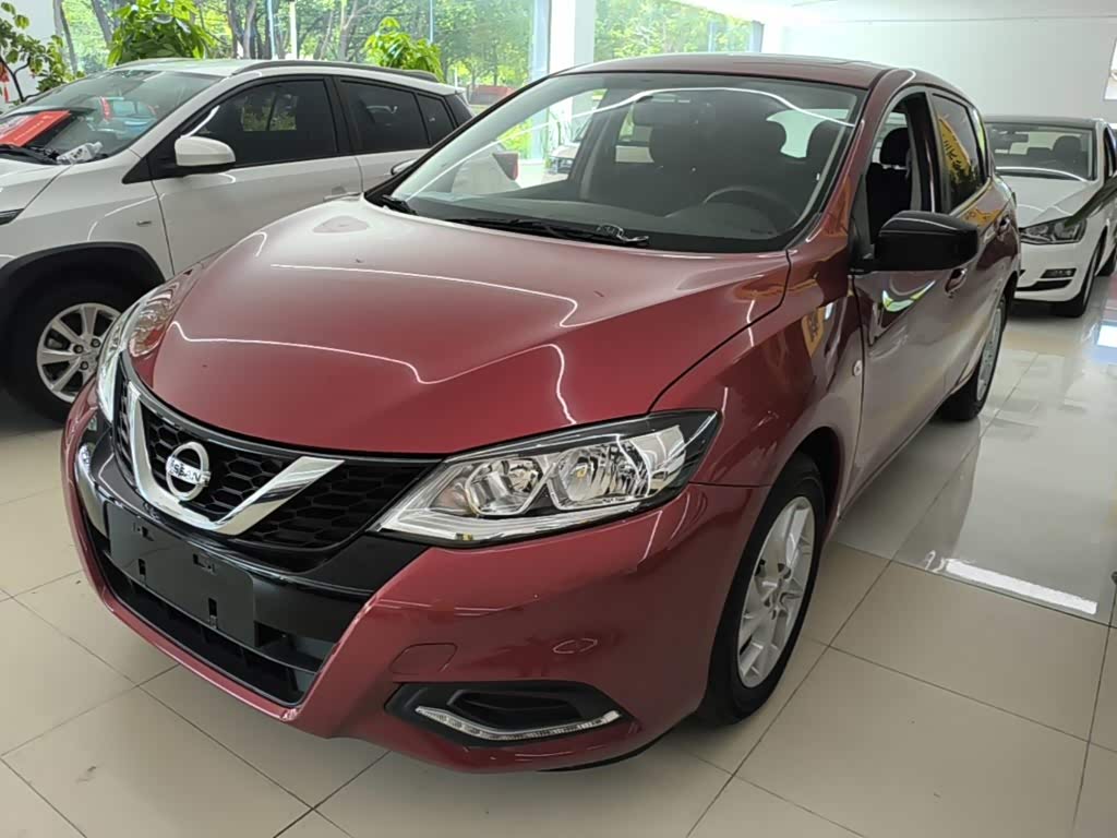 Nissan Tiida 2021 1.6L CVT