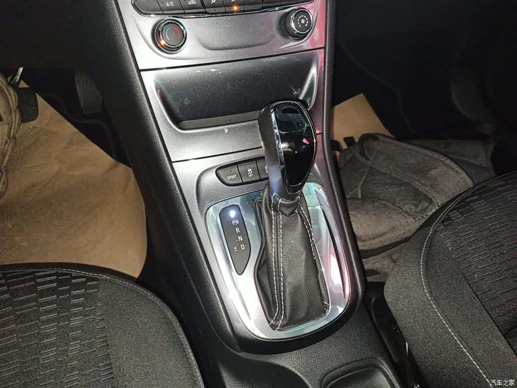 Buick Verano, 2017 6