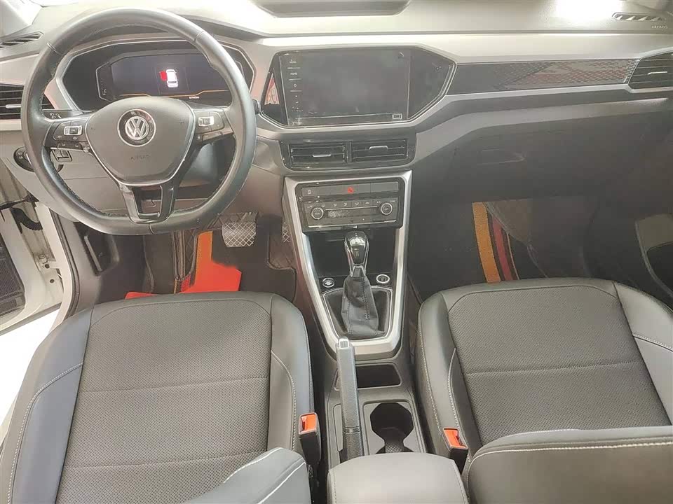 Volkswagen Tu Kai