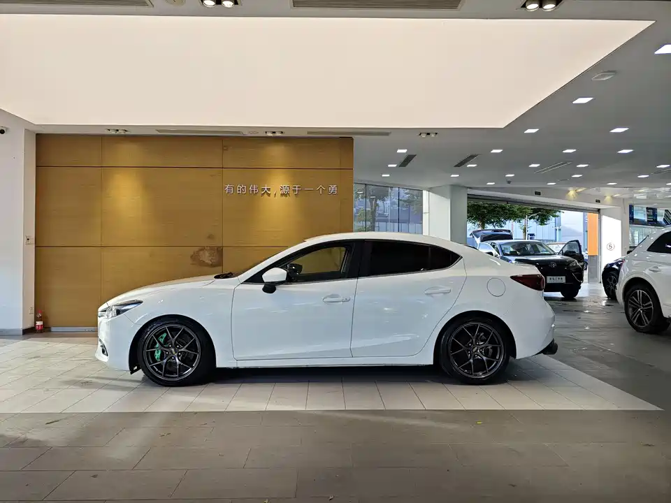 Mazda 3 Angkesaila Mazda 3 Angkesaila
