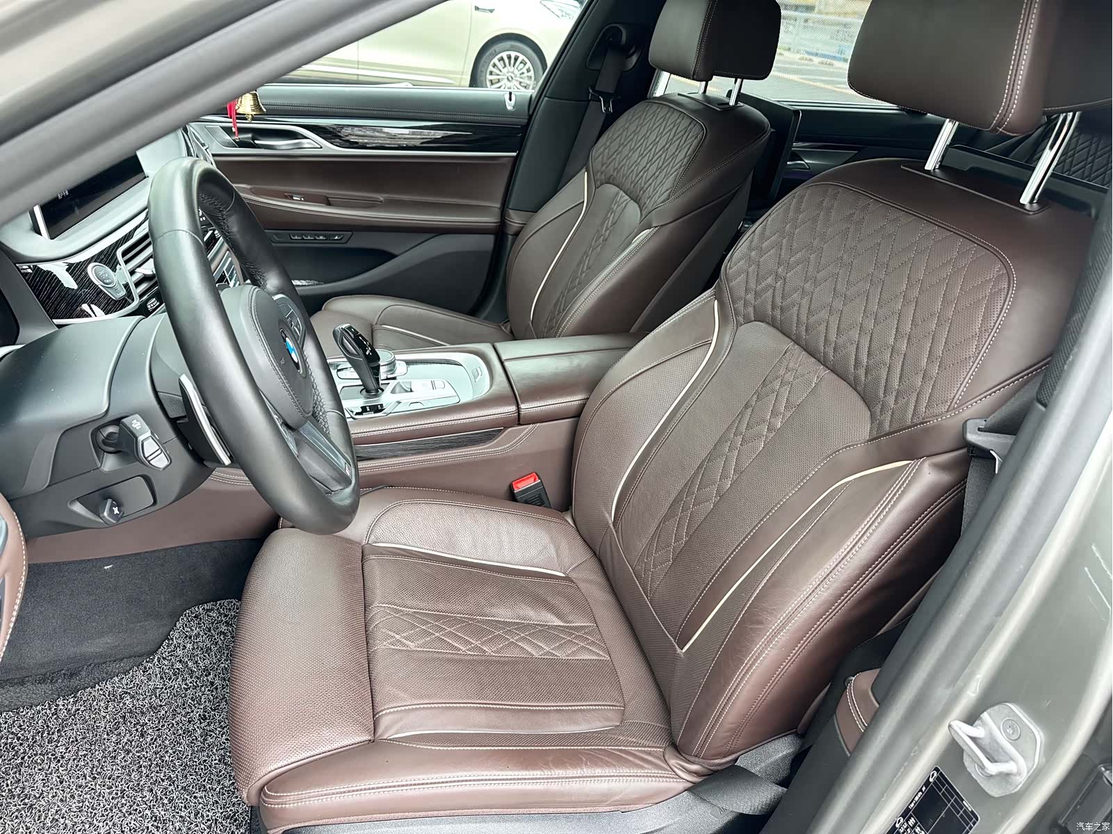 BMW 7 Series, 2020 8