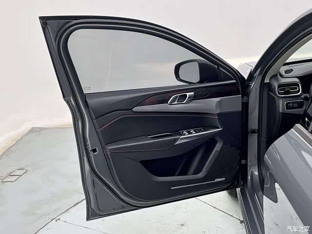Lynk & Co 01, 2019 21