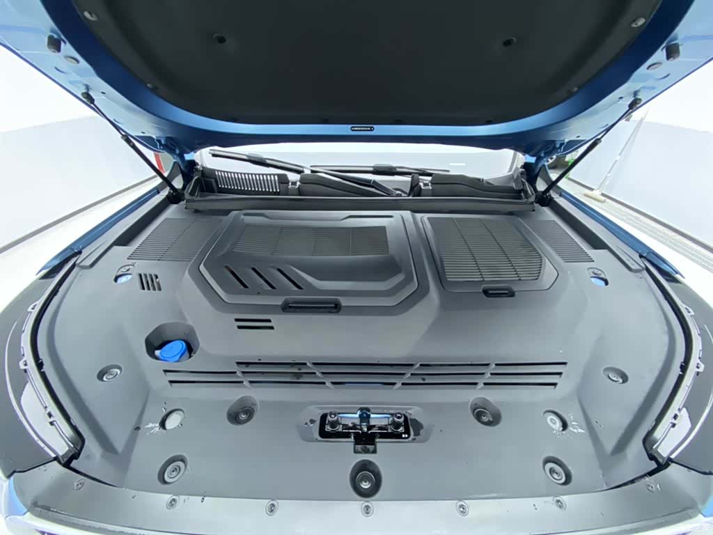 Chery Tiggo 8 Plus, 2025 11