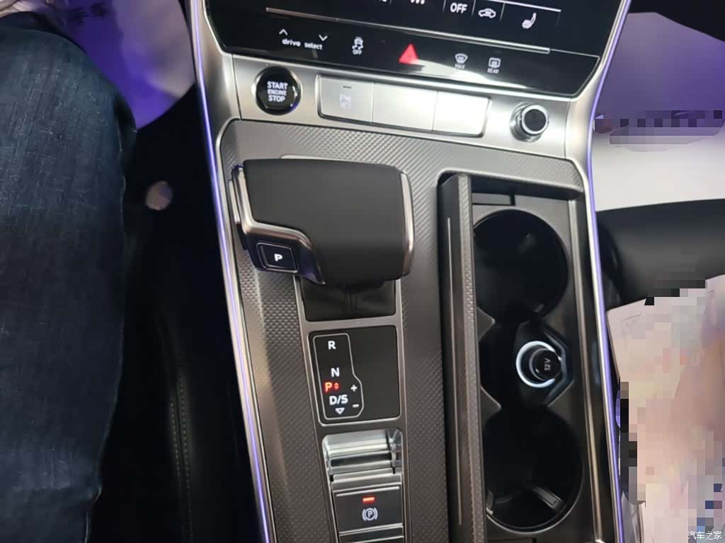 Audi A6L, 2025 21