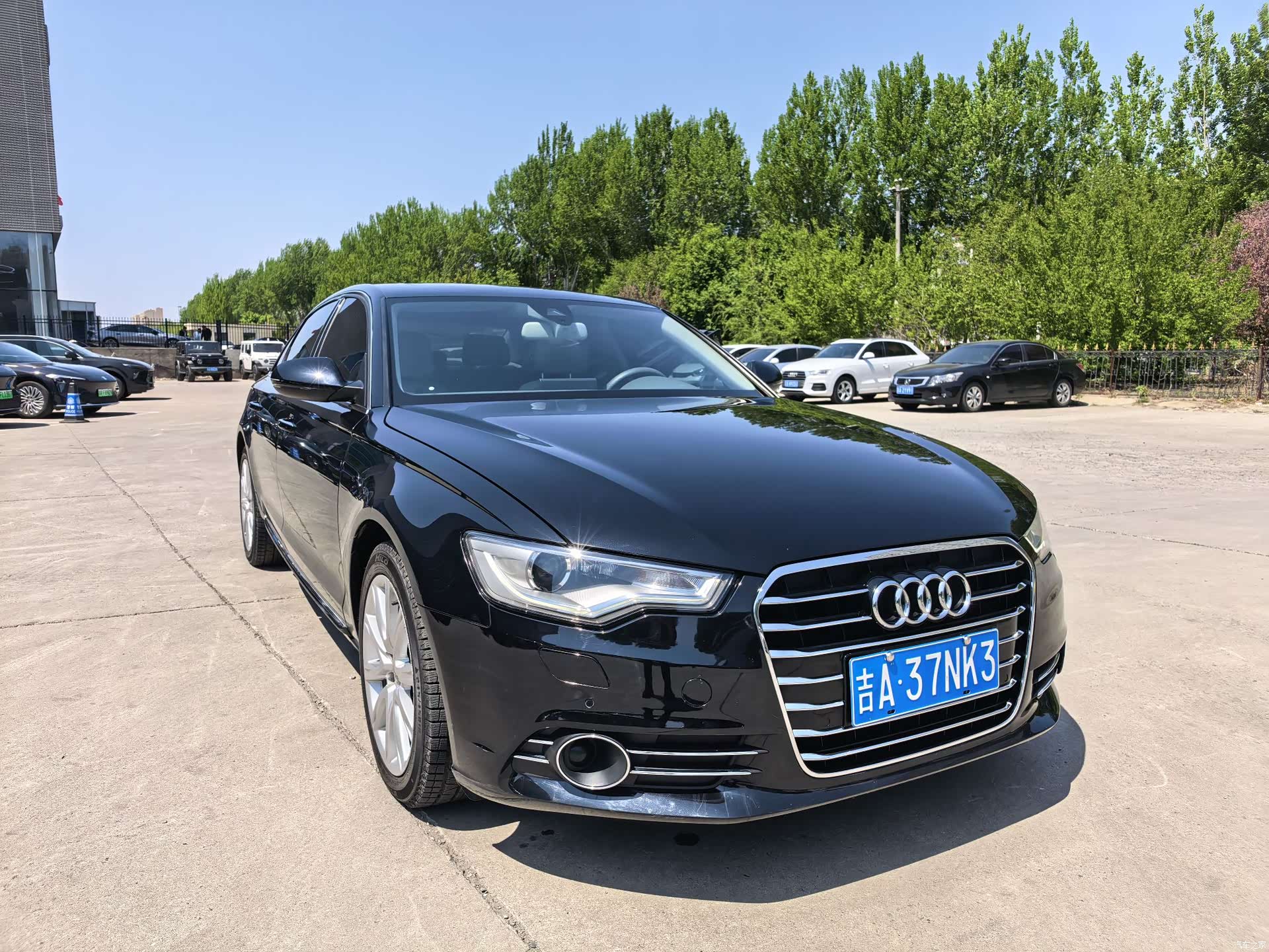 Audi A6L, 2014 3