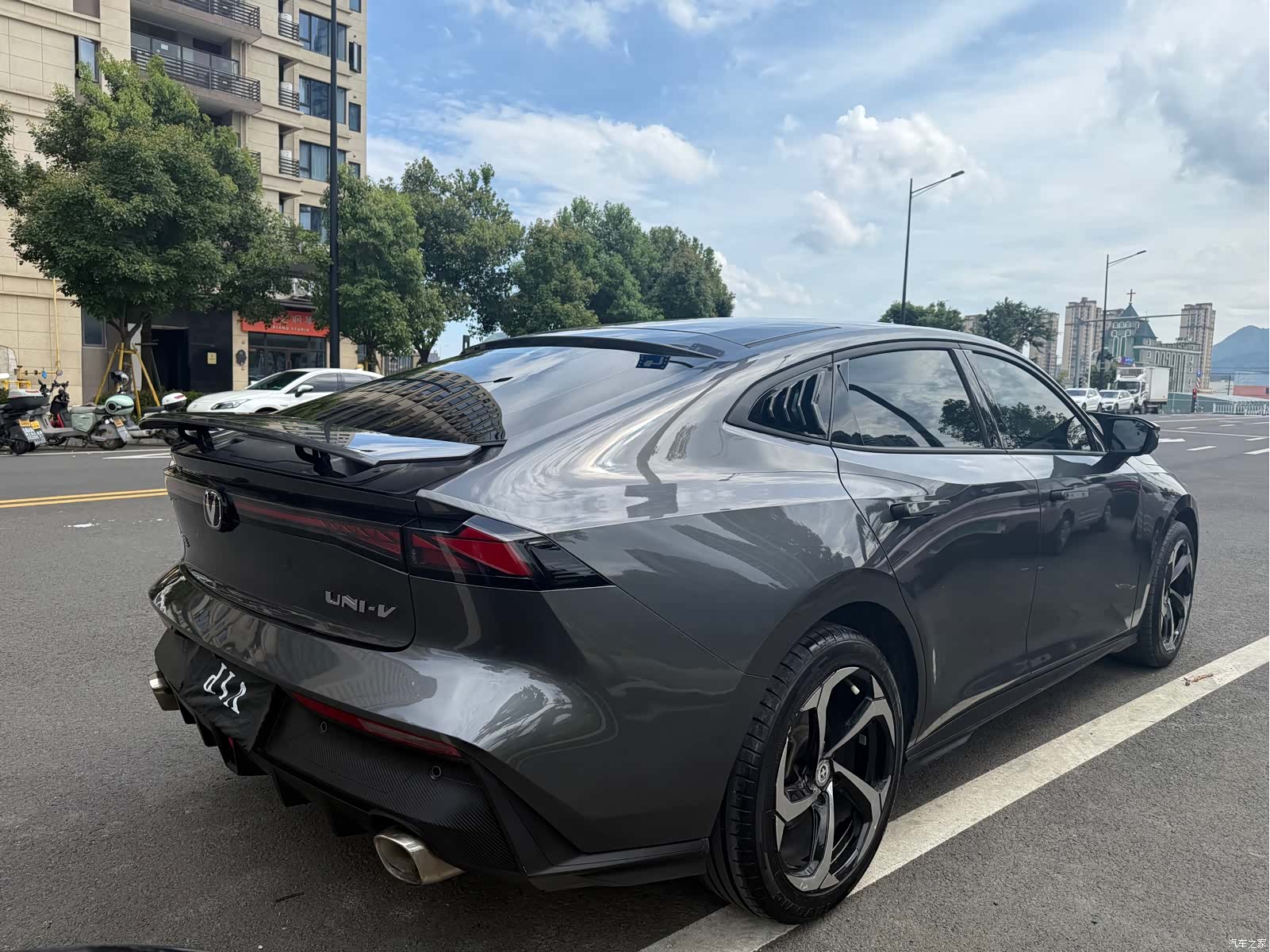 Changan UNI-V, 2022 8