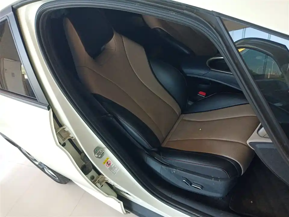 BYD dolphin BYD dolphin