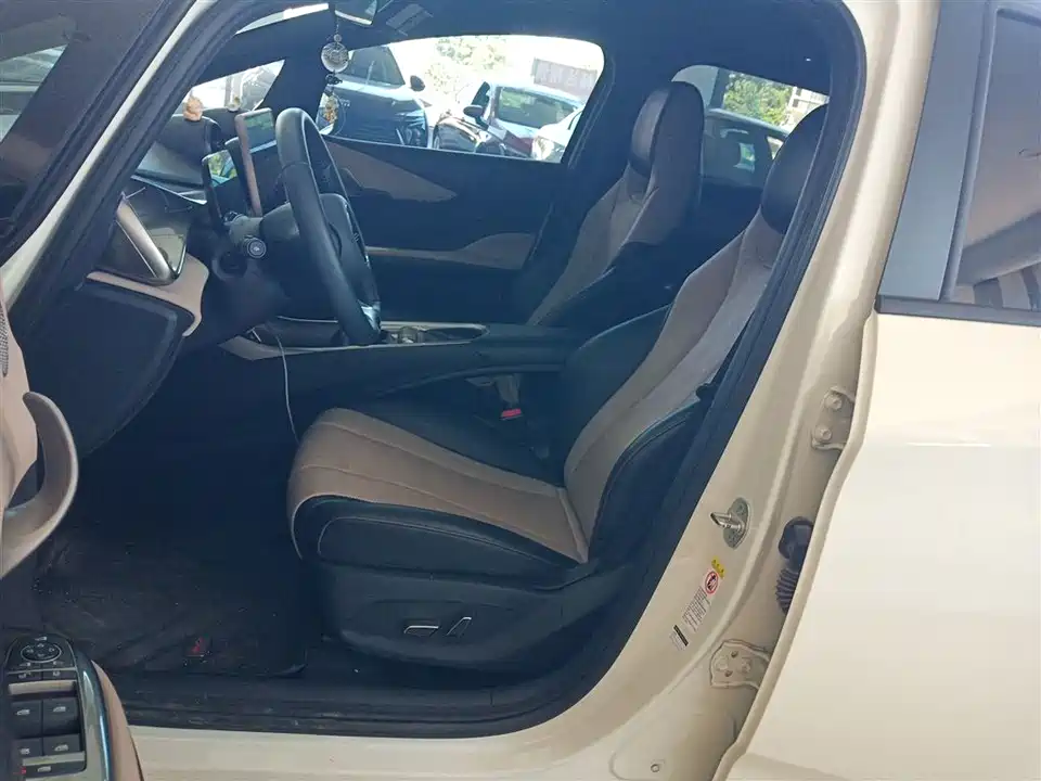 BYD dolphin BYD dolphin