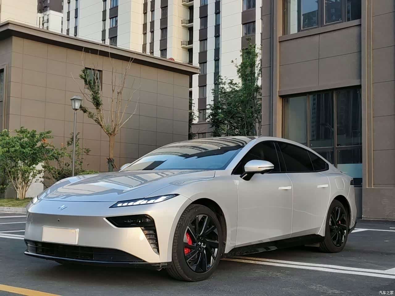 DongFeng eπ007, 2024 1