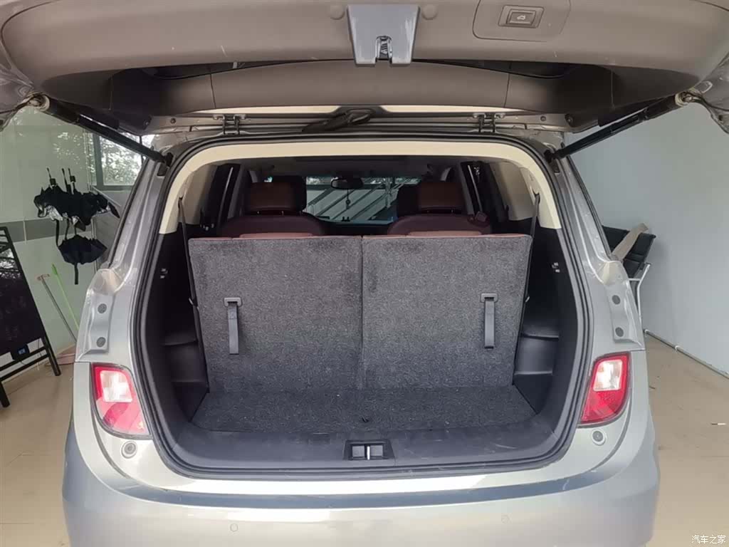 Buick GL6, 2018 19