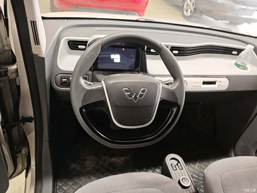 Wuling MINIEV, 2023 11