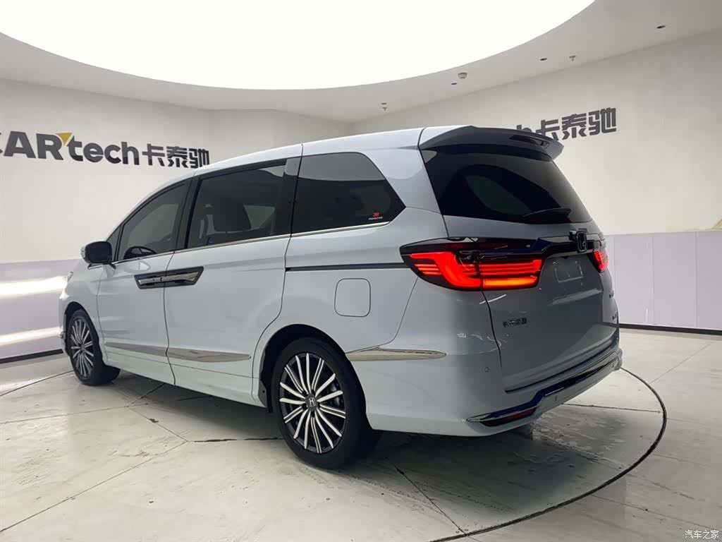 Honda Elysion, 2025 7