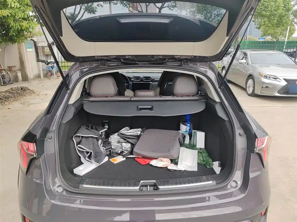 Lynk & Co 02 New energy