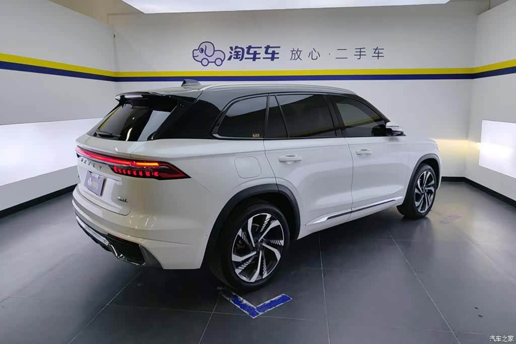 Geely Xingyue L, 2023 3