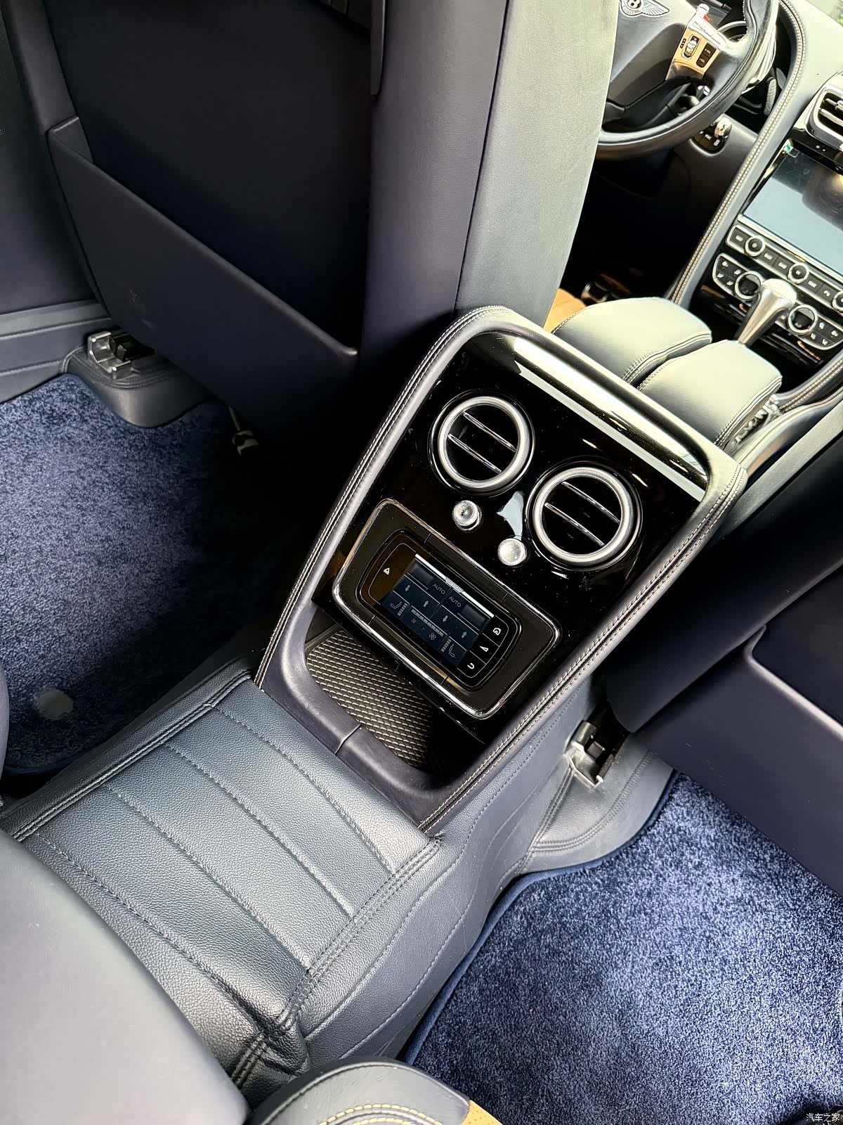 Bentley Flying Spur, 2017 22
