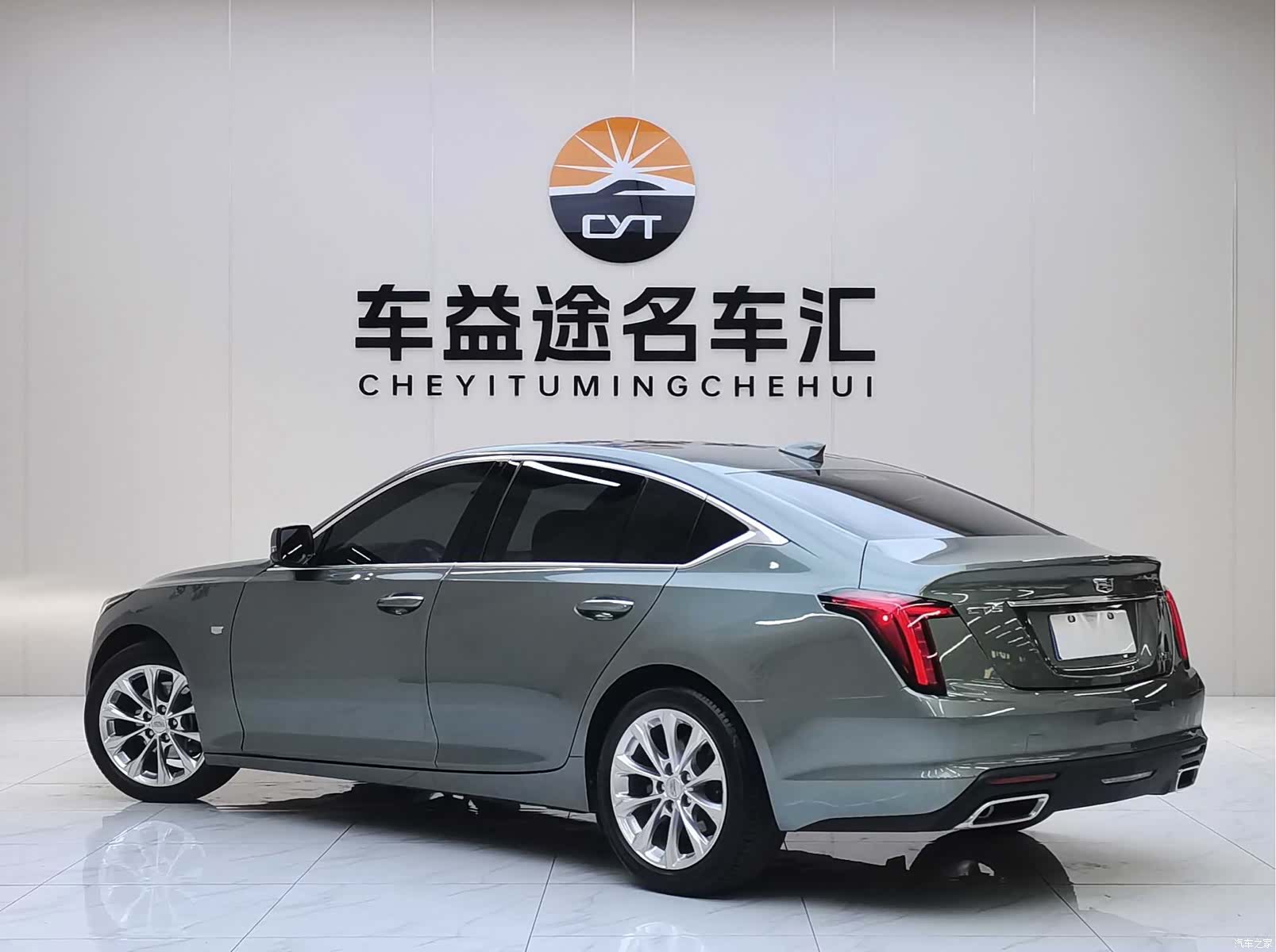 Cadillac CT5, 2022 все фото