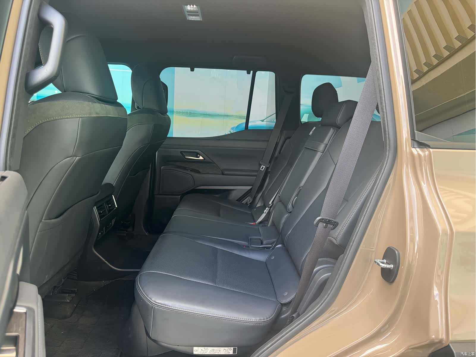 Lexus GX, 2024 все фото