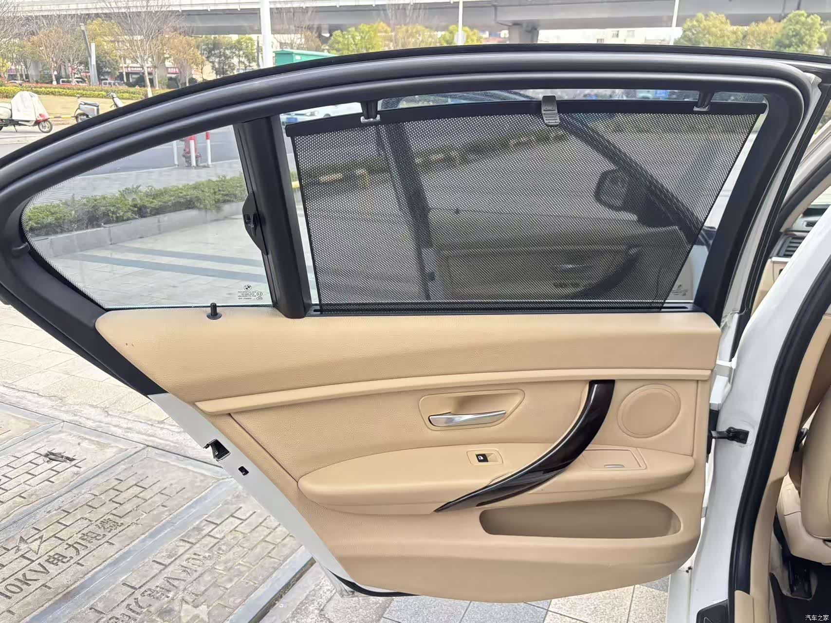 BMW 3 Series, 2013 22