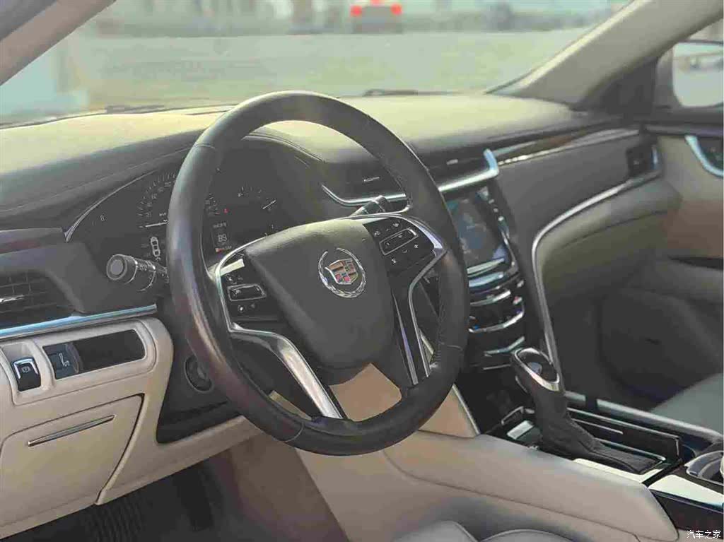 Cadillac XTS, 2015 13