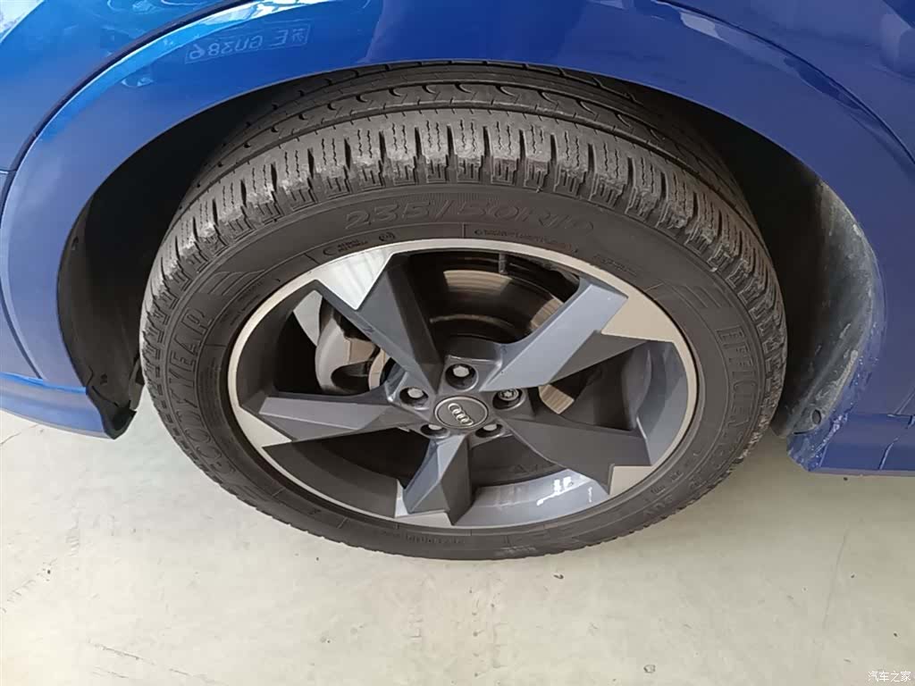 Audi Q3, 2019 23