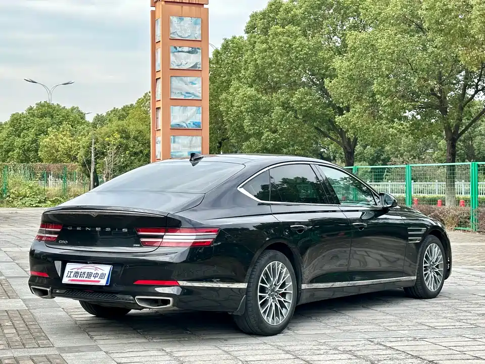 Genesis G80
