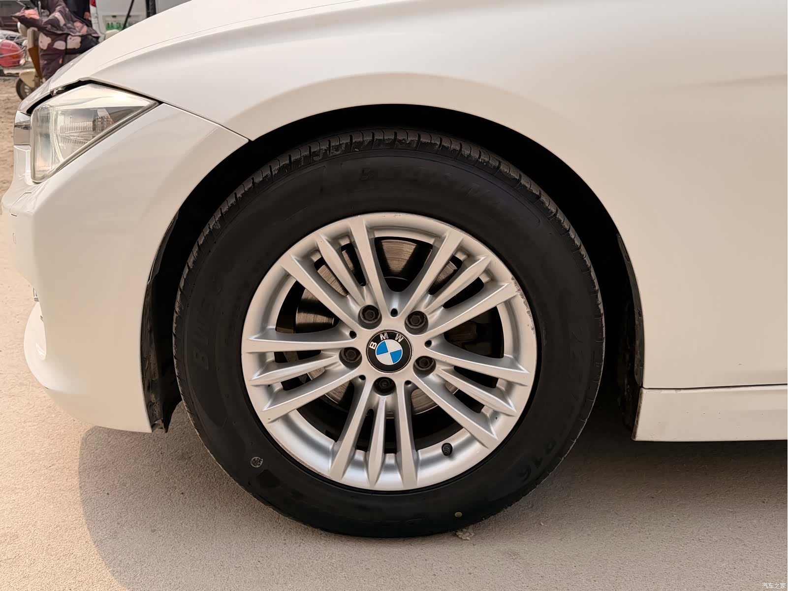 BMW 3 Series, 2013 9