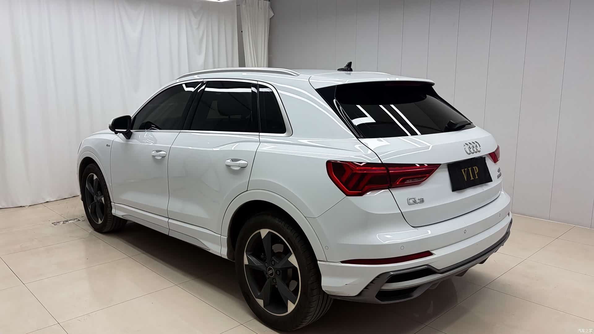 Audi Q3, 2022 6