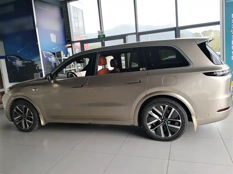 Li Auto Ideal L9
