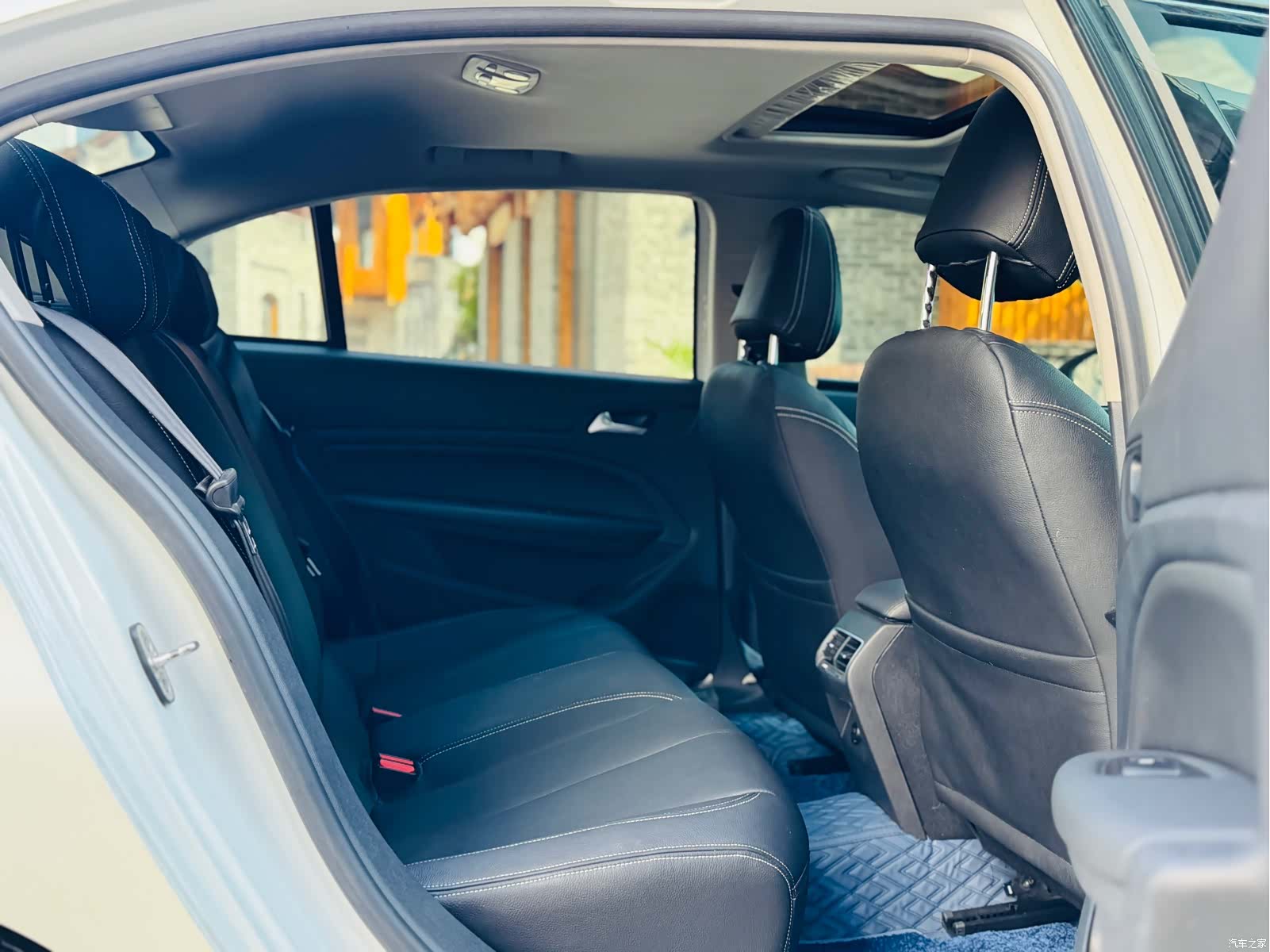 Peugeot 408, 2018 14