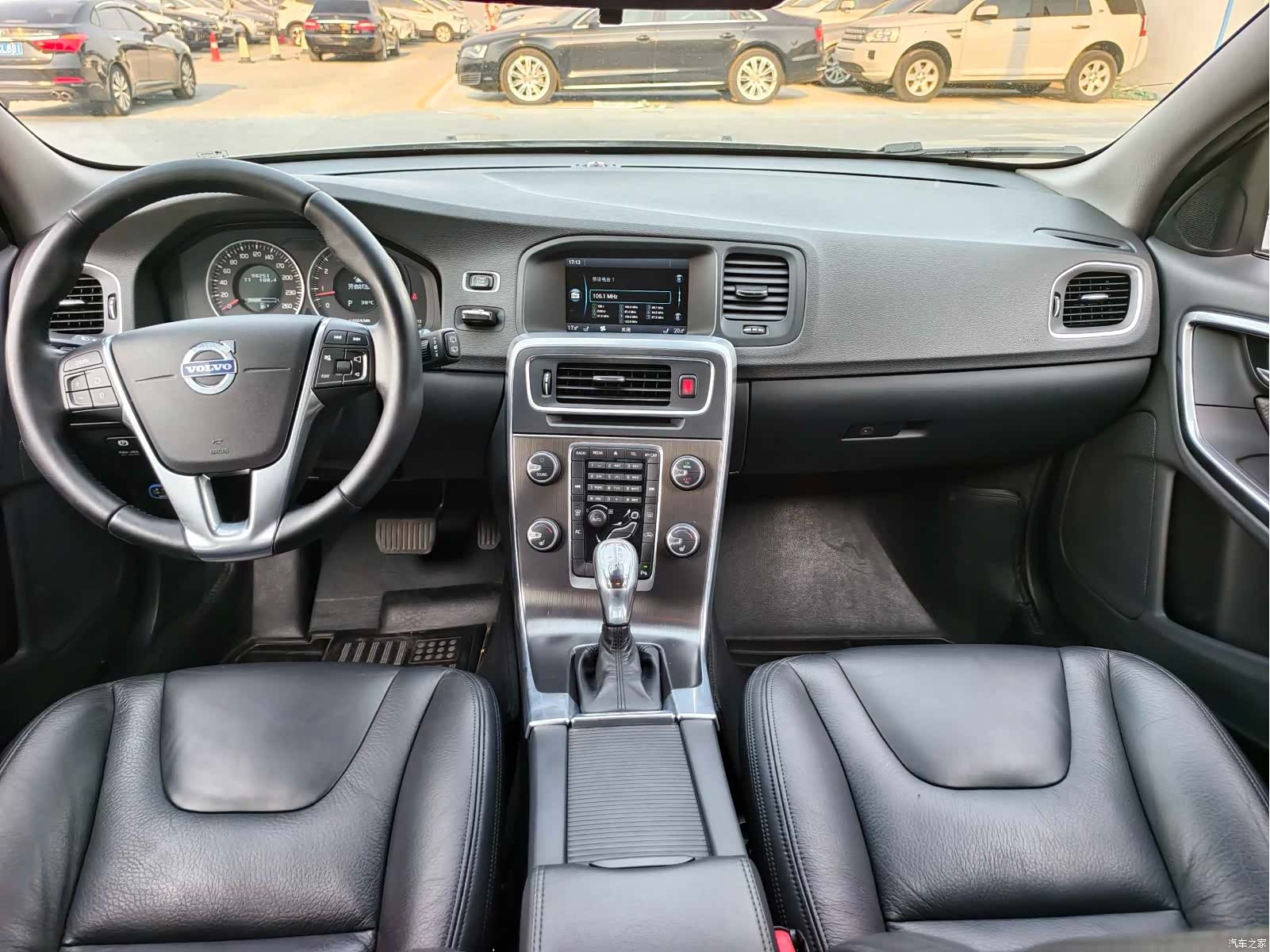 Volvo V60, 2013 15