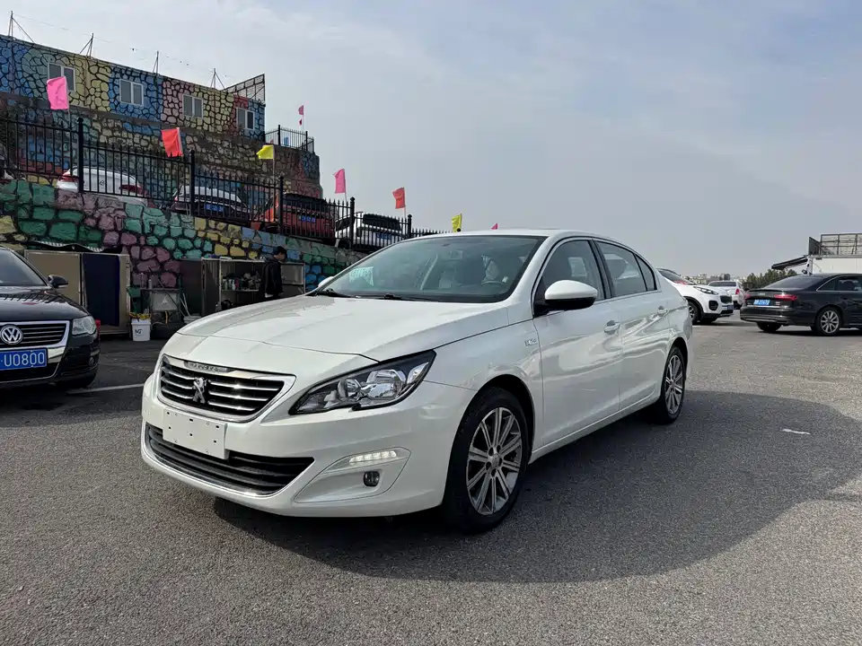 Peugeot 408