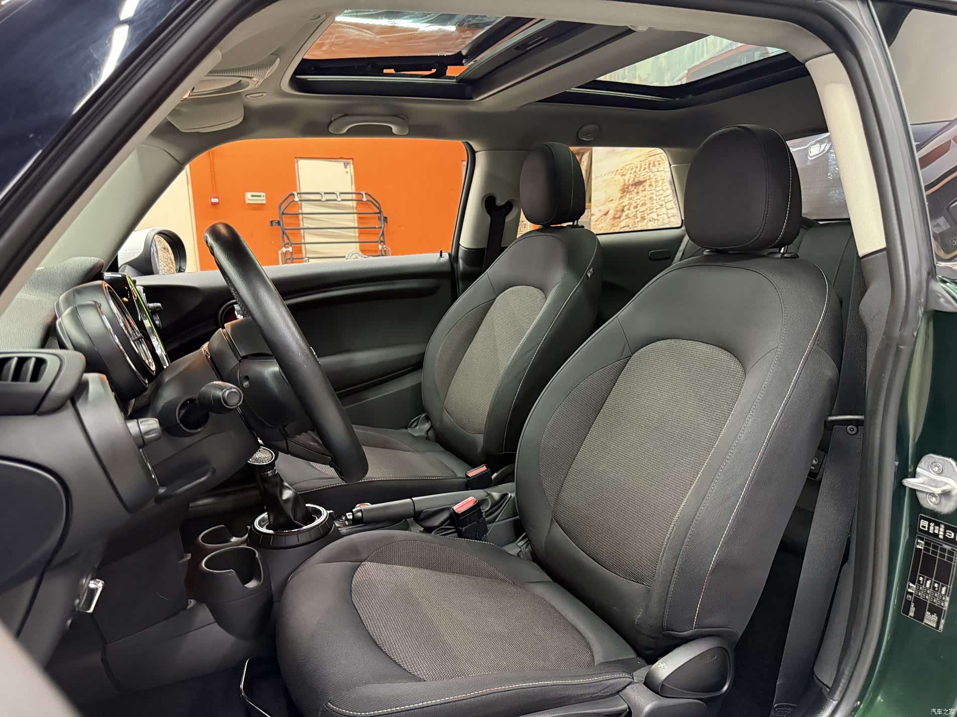 Mini Cooper, 2015 6