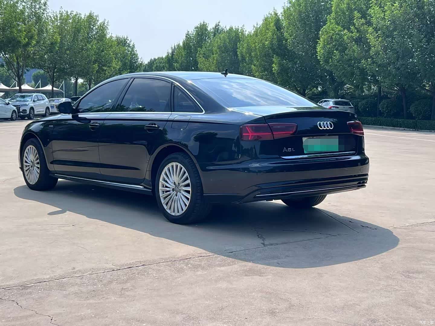 Audi e-tron, 2019 6
