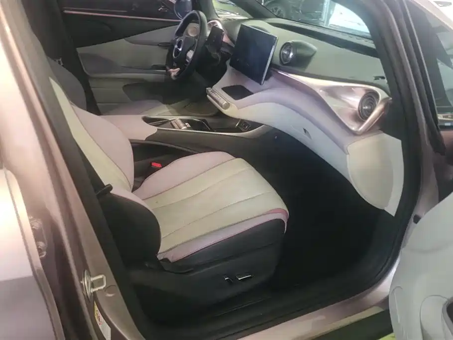 BYD dolphin BYD dolphin