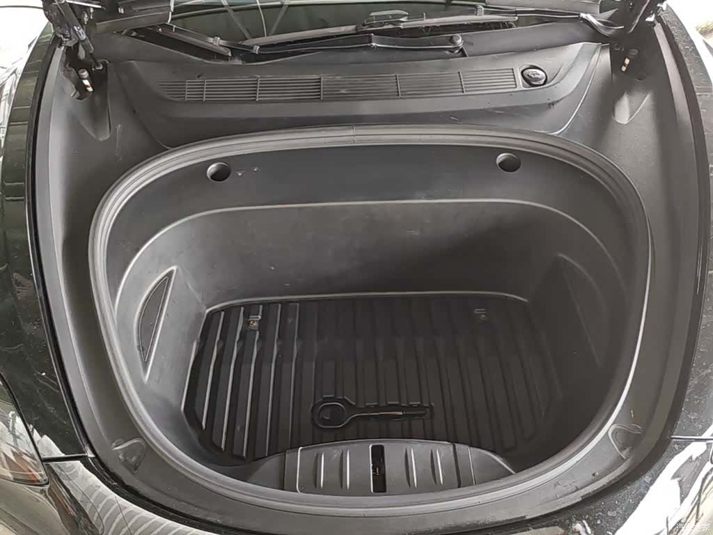 Tesla Model 3, 2022 20