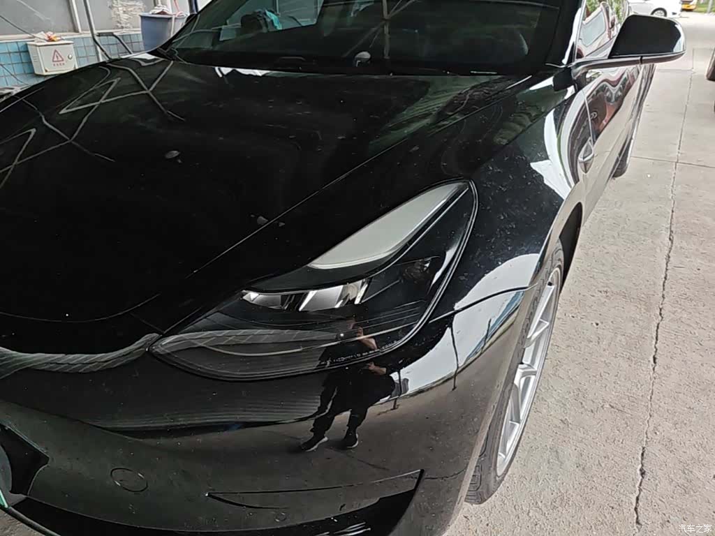 Tesla Model 3, 2022 24