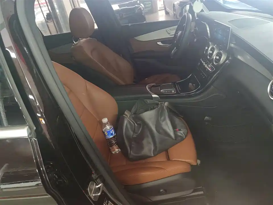 Mercedes-Benz GLC Mercedes-Benz GLC