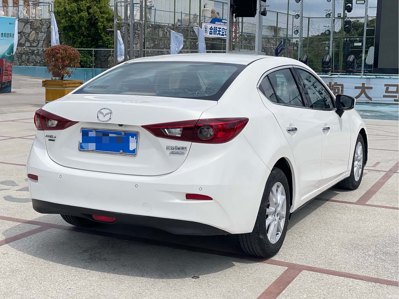 Mazda Mazda3, 2018 13