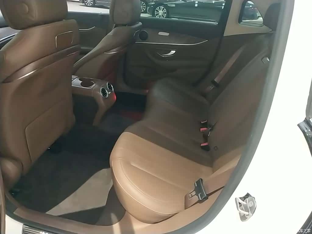 Mercedes-Benz E-Class, 2020 17