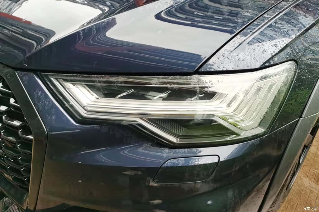 Audi A6, 2022 все фото