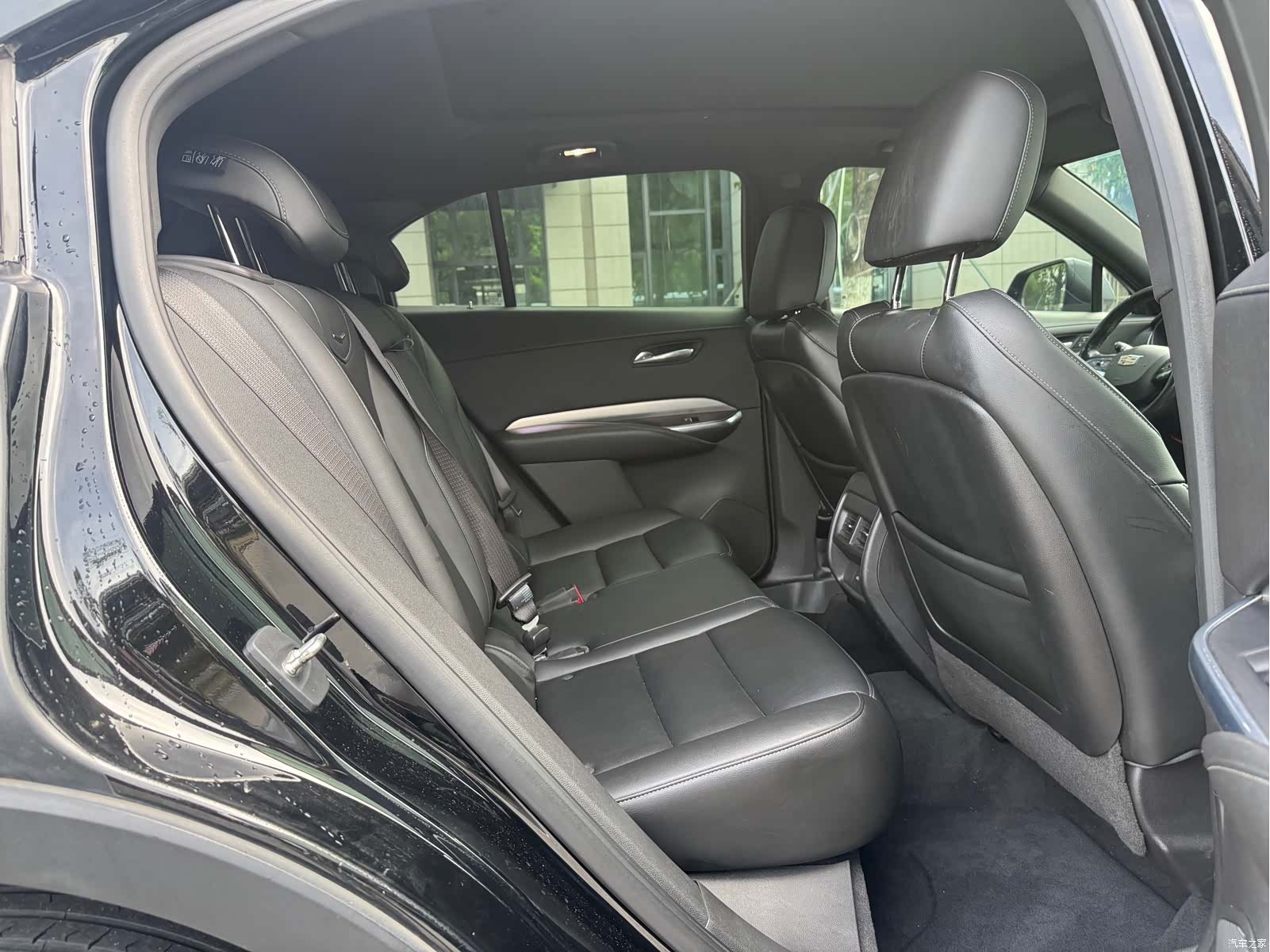 Cadillac XT4, 2021 12