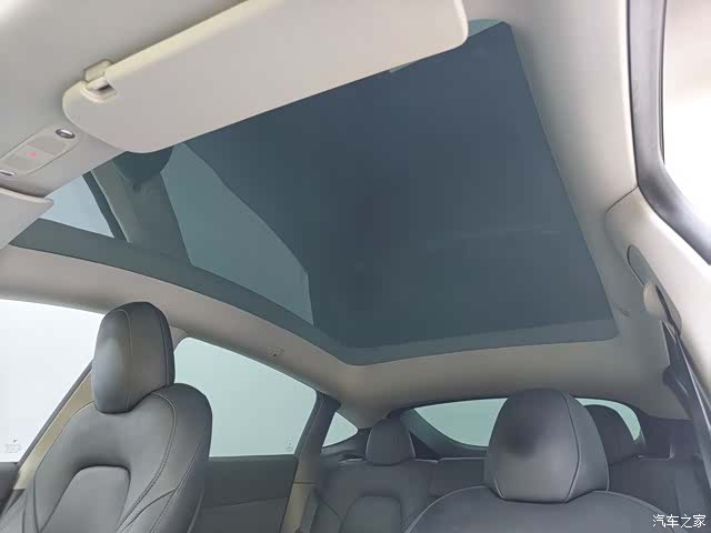 Tesla Model Y, 2022 9
