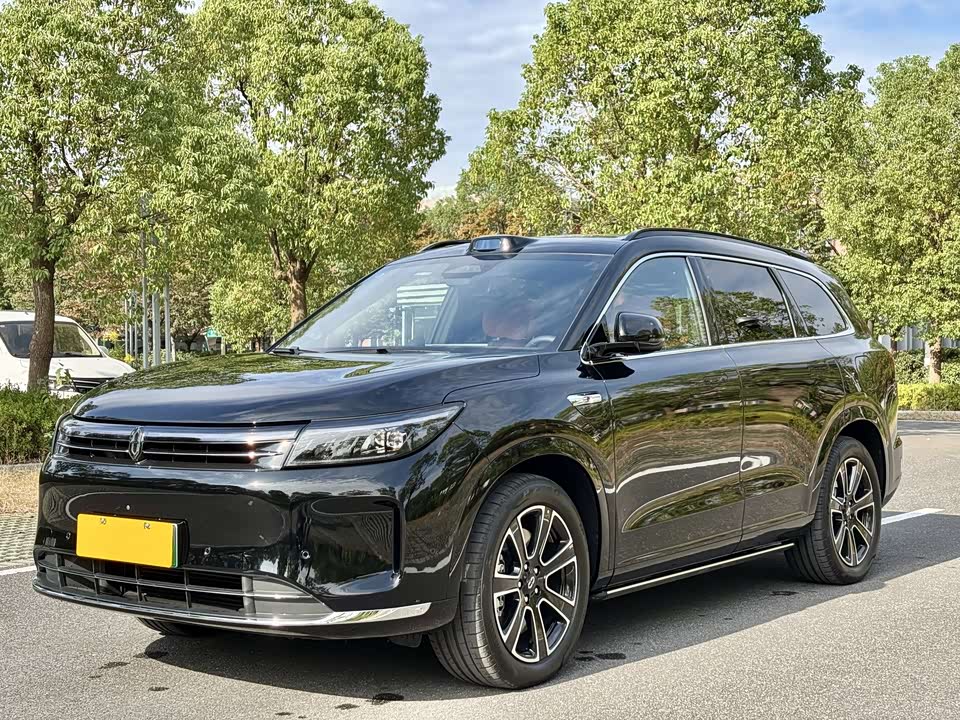 AITO Ask the world M7