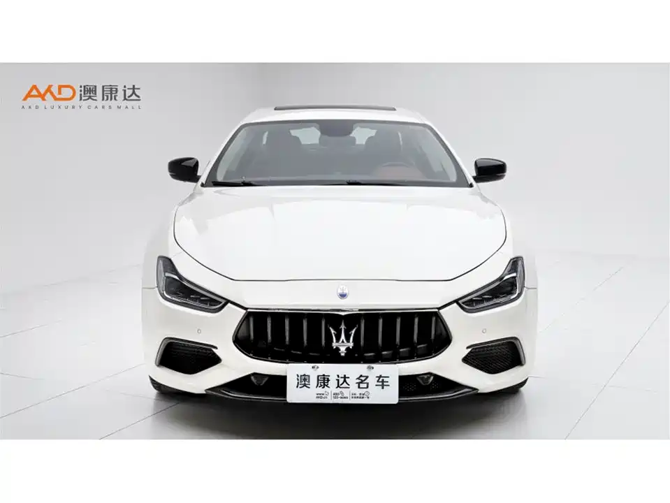 Maserati Ghibli Maserati Ghibli