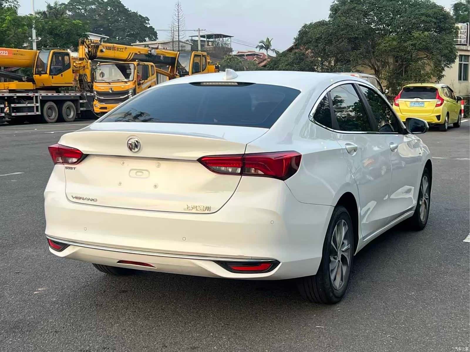 Buick Verano, 2023 7