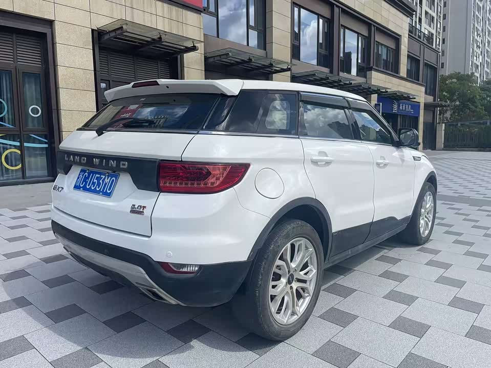 Landwind X7