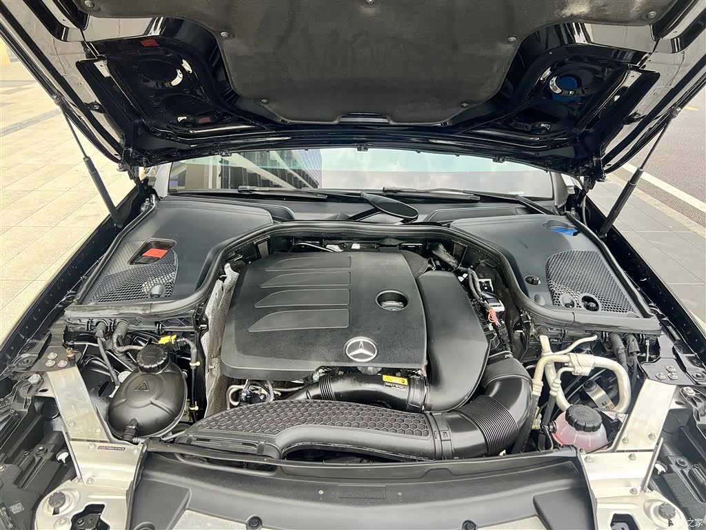 Mercedes-Benz E-Class, 2020 12