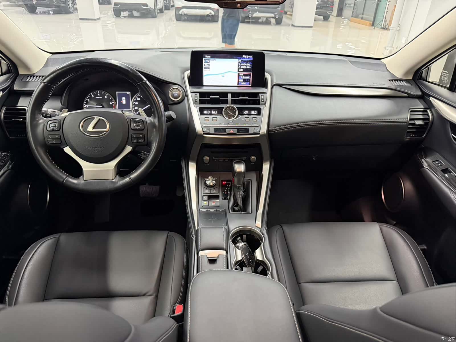 Lexus NX, 2019 15