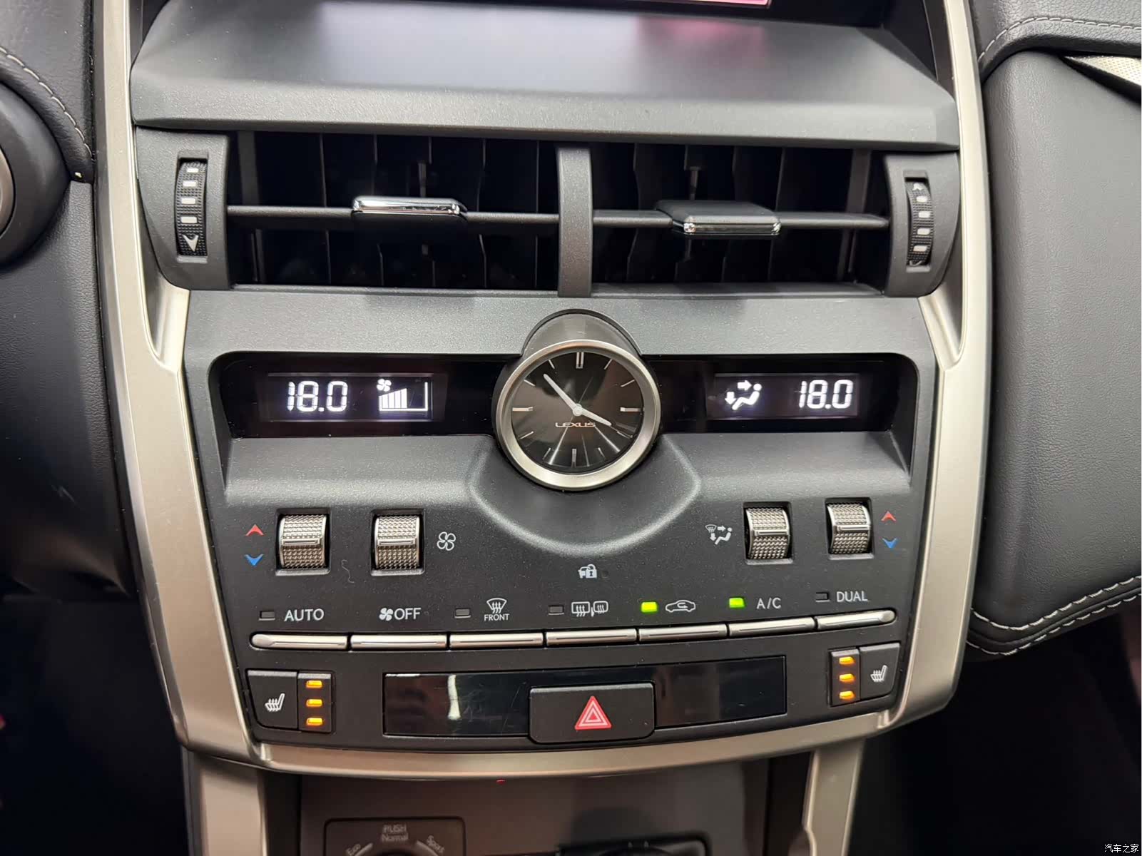Lexus NX, 2019 17