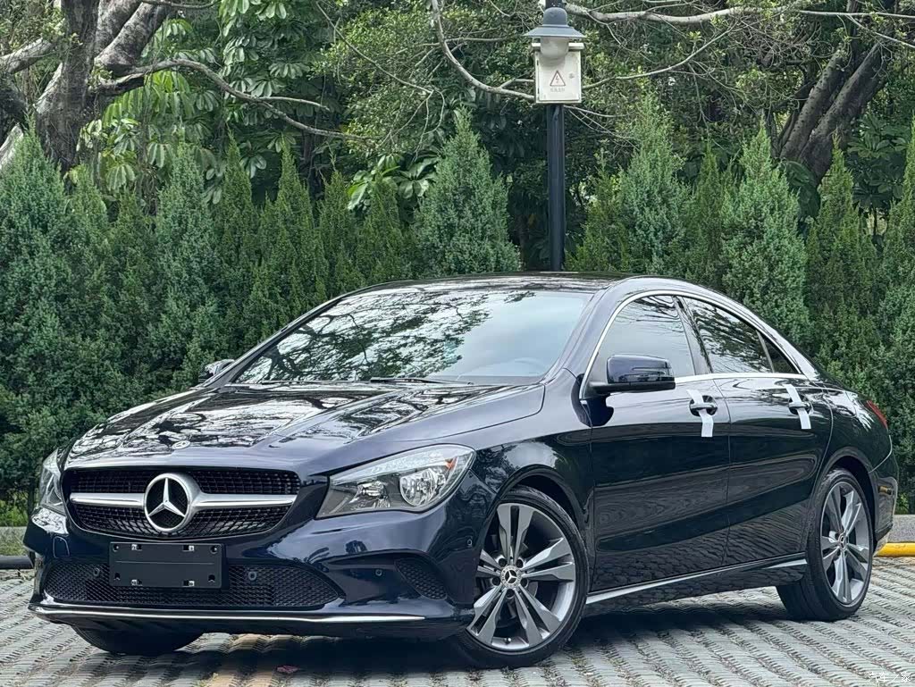 Mercedes-Benz CLA